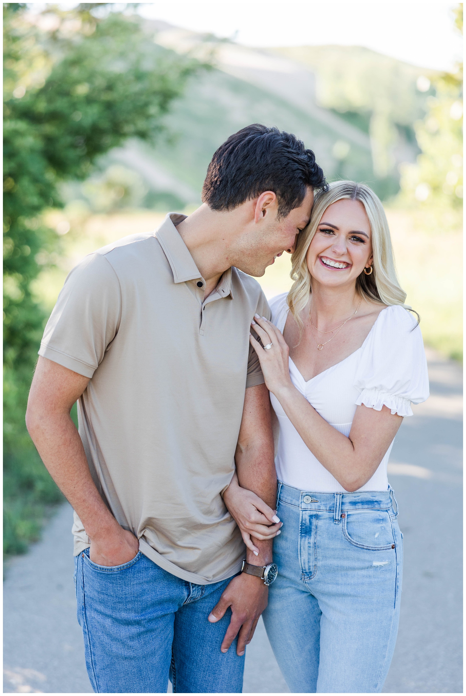Summer engagement photo outfit inspiration
