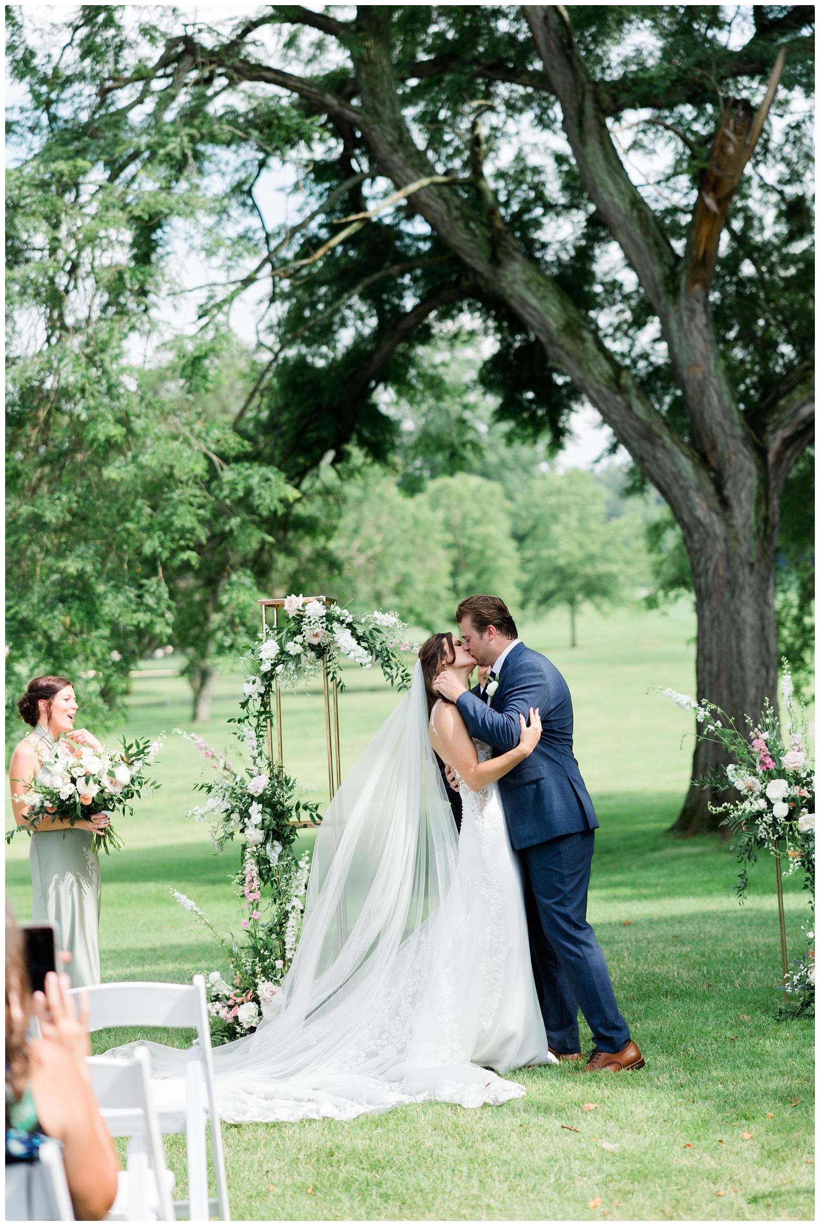 Country Club of Jackson MI wedding ceremony